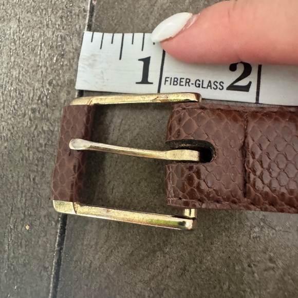 VINTAGE Mexico Brown Leather Textured Belt Gold Hardwear Size 36 - Picture 8 of 10